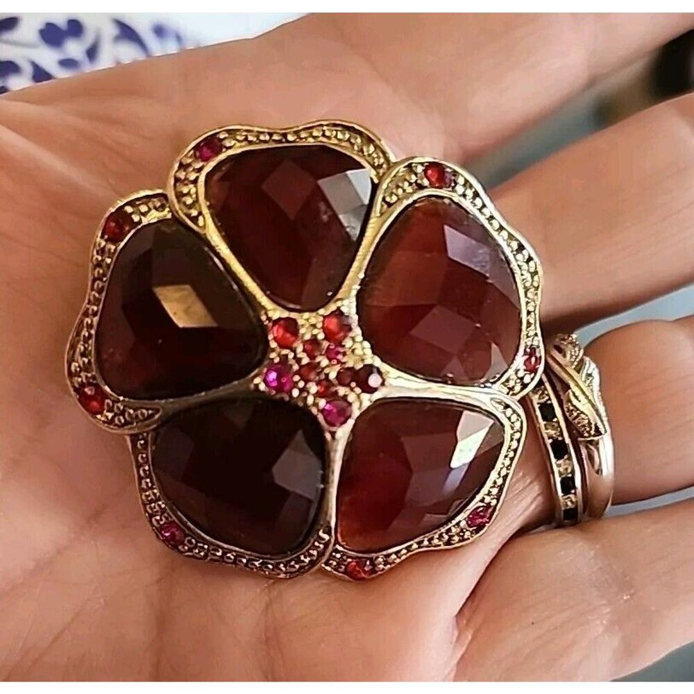 Vintage LIZ CLAIBORNE Faceted Red/Pink Crystals Gold Tone Brooch